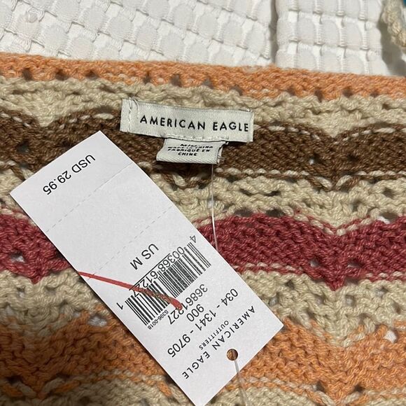 NWT- American Eagle- M. Knit Crop Top - Picture 6 of 7